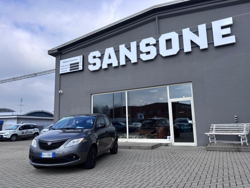 Foto LANCIA Ypsilon 3ª serie